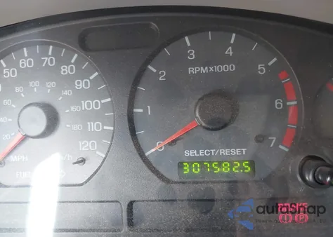 2002 Ford Mustang z USA, uszkodzony, nr VIN 1FAFP40472F115877